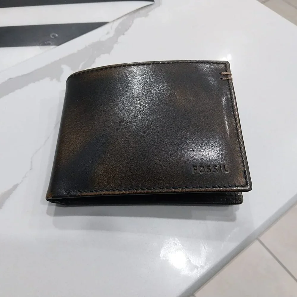 Men's Wade Leather Bifold with Flip ID Wallet, Black, (Model: ML3882001)